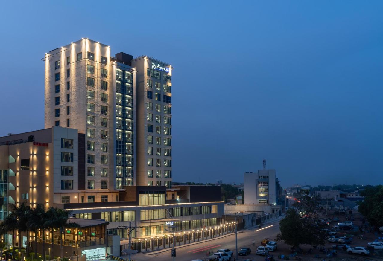 Radisson Blu Hotel, Yuba Exterior foto